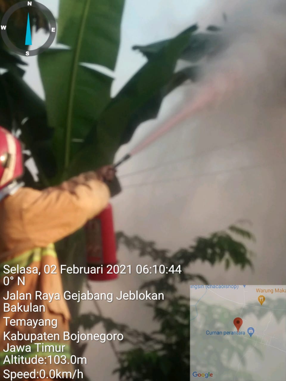 Konsleting Arus Listrik,Gardu Listrik Terbakar.