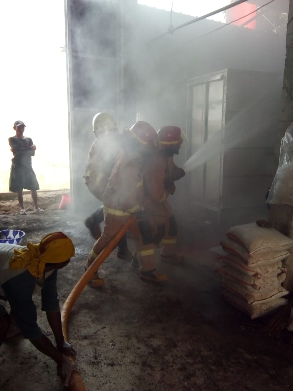 Kebakaran Oven Pengeringan Krupuk.