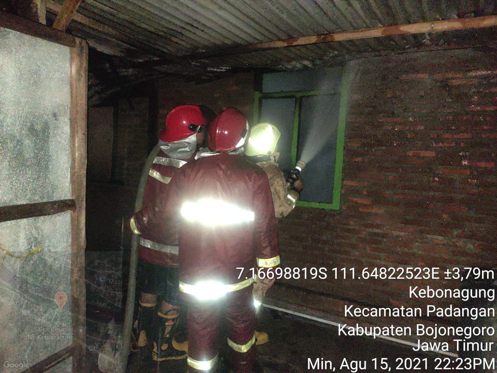 Kebakaran Rumah Yang Difungsikan Untuk Produksi Kerupuk di Ds. Kebonagung RT.07 RW.03 Kec. Padangan