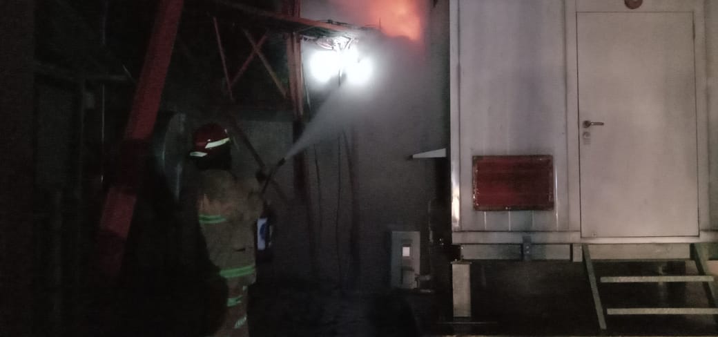 Kebakaran Shelter Perangkat Sinyal Telkomsel