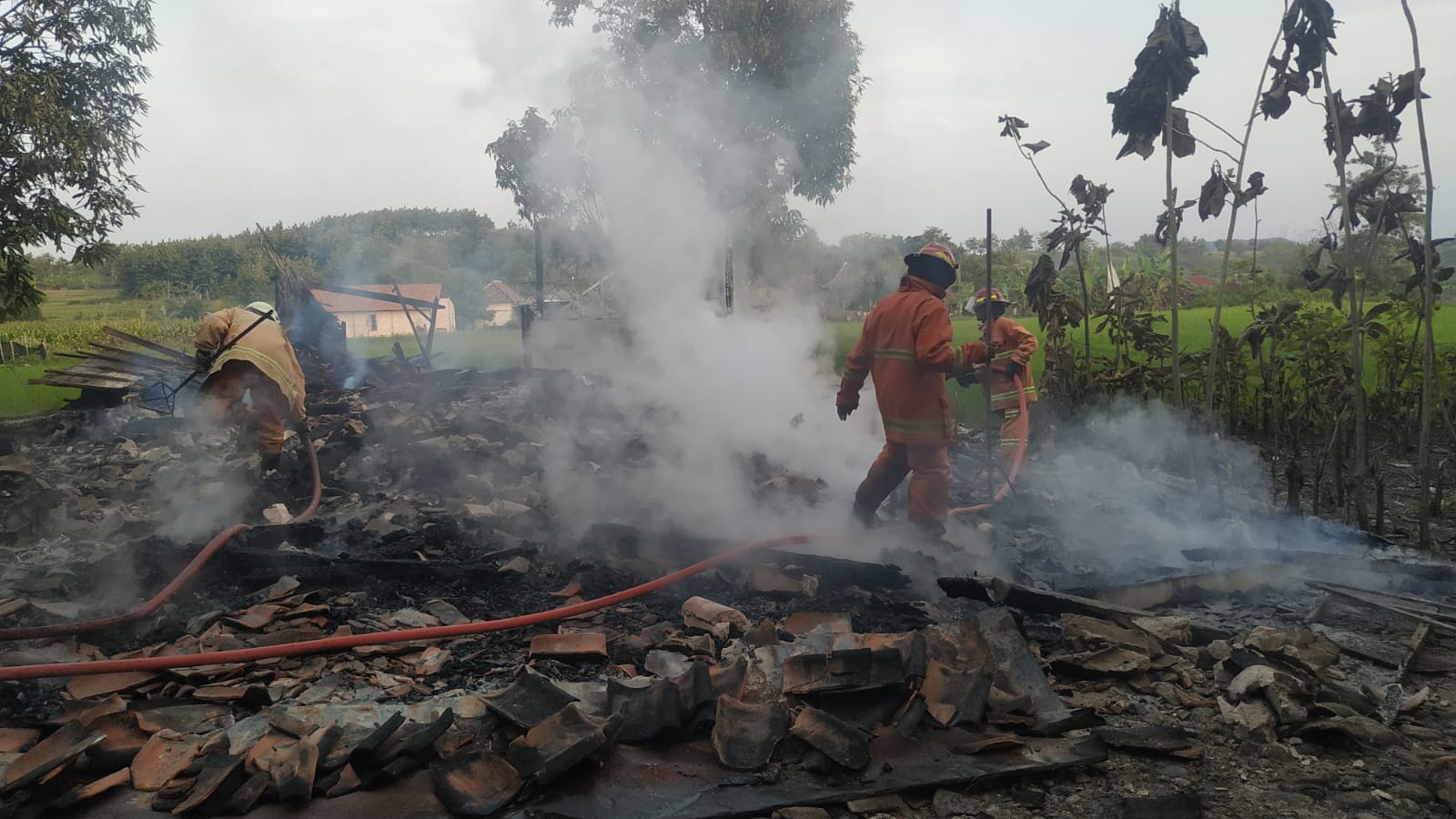 Kebakaran Rumah SInggah Milik Perhutani