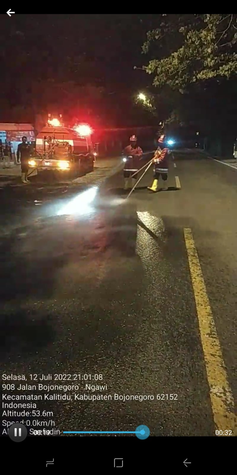 Aduan Masyarakat Mengenai Serangga Lembing.