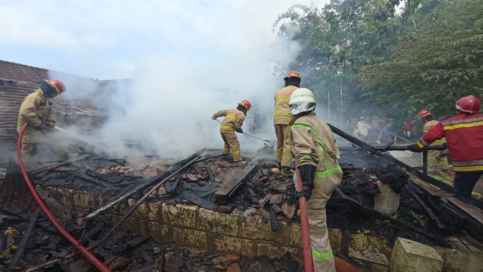 Kebakaran Hanguskan 1 unit Rumah di Desa Sumberjo, Kecamatan Malo